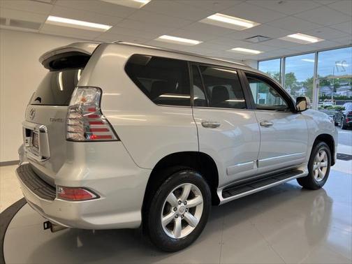 2017 Lexus GX 460 Base