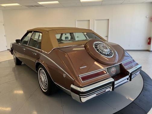 1983 Cadillac Seville Base