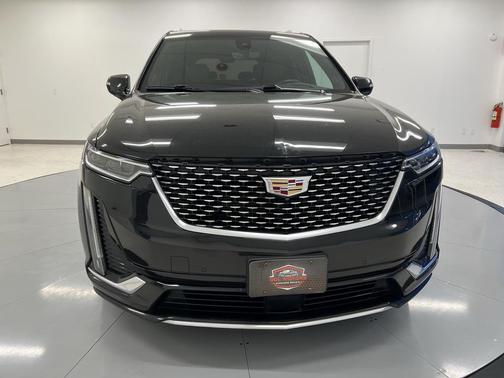 2022 Cadillac XT6 Premium Luxury AWD