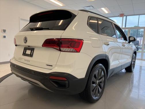 2022 Volkswagen Taos 1.5T S