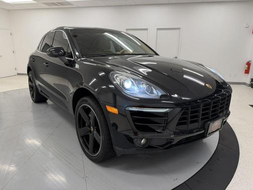 2016 Porsche Macan S