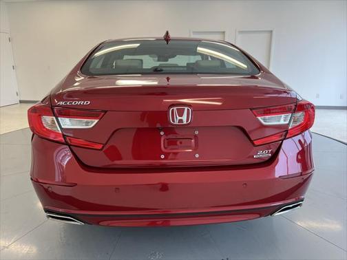 2022 Honda Accord Touring 2.0T