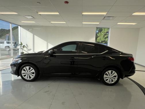 2023 Nissan Sentra S
