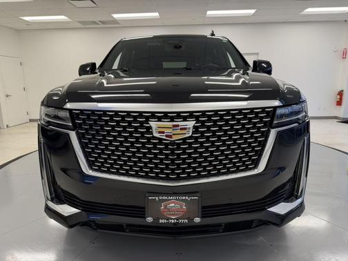 2023 Cadillac Escalade ESV Luxury