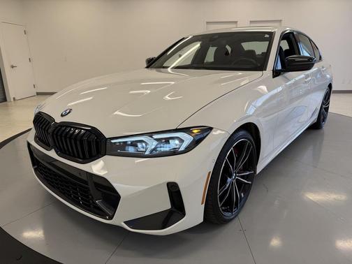 2023 BMW 330 xDrive