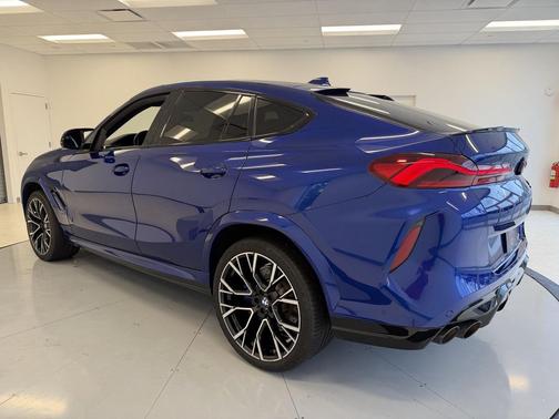 2022 BMW X6 M Base