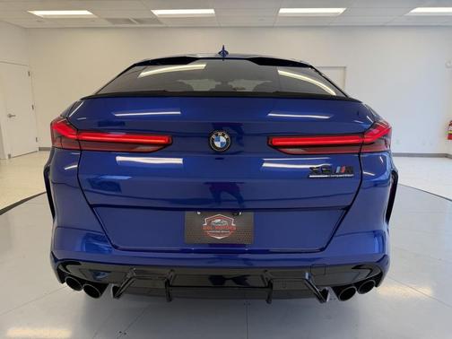 2022 BMW X6 M Base