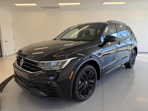 2022 Volkswagen Tiguan 2.0T SE R-Line Black 4MOTION