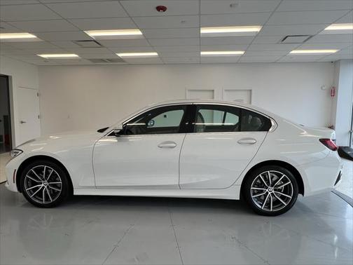2022 BMW 330 xDrive