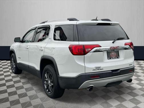 2017 GMC Acadia SLT-1