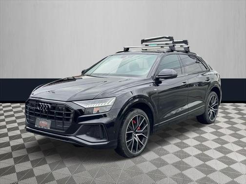 2021 Audi Q8 55 Premium Plus