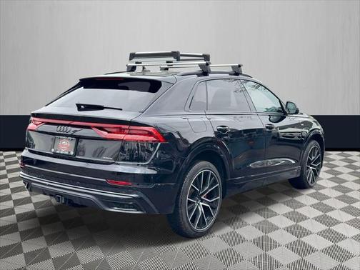 2021 Audi Q8 55 Premium Plus