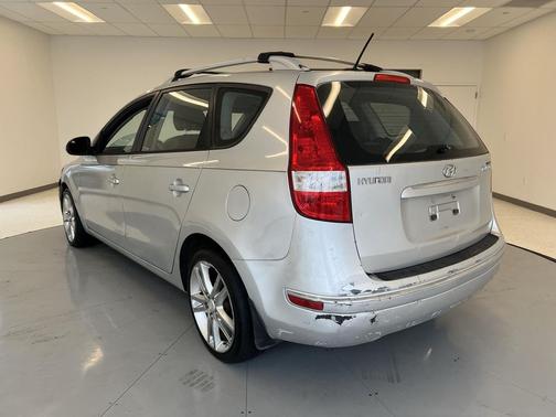 2012 Hyundai Elantra Touring SE