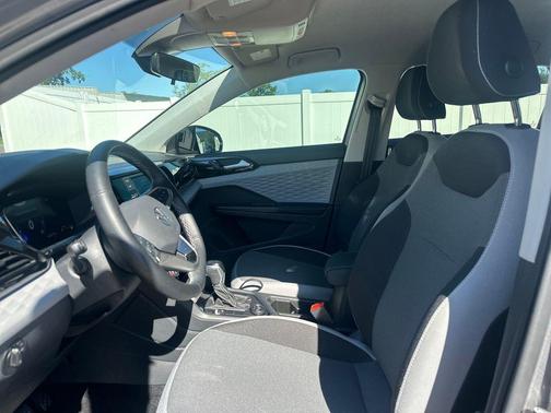 Silver Metallic 2024 Volkswagen Taos 1.5T S