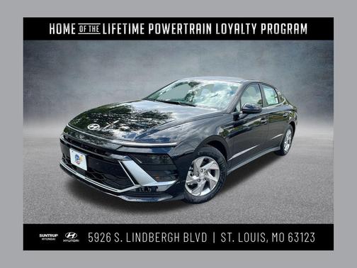 Abyss Black 2026 Hyundai SONATA SE