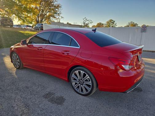 2018 Mercedes-Benz CLA 250 4MATIC