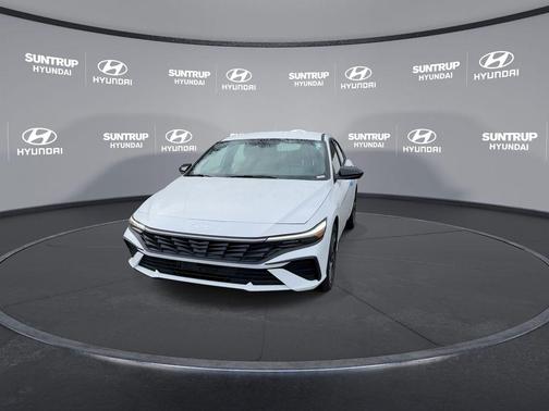 2025 Hyundai ELANTRA HEV SEL Sport