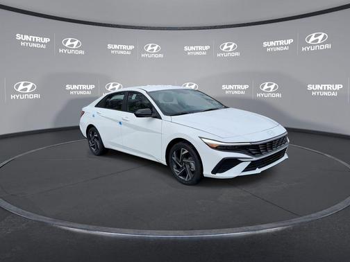 2025 Hyundai ELANTRA HEV SEL Sport