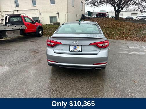 2016 Hyundai SONATA SE