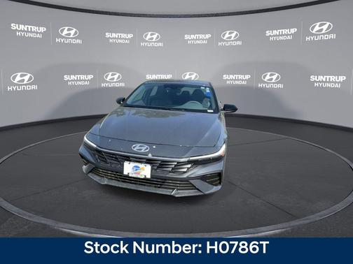 2025 Hyundai ELANTRA HEV SEL Sport