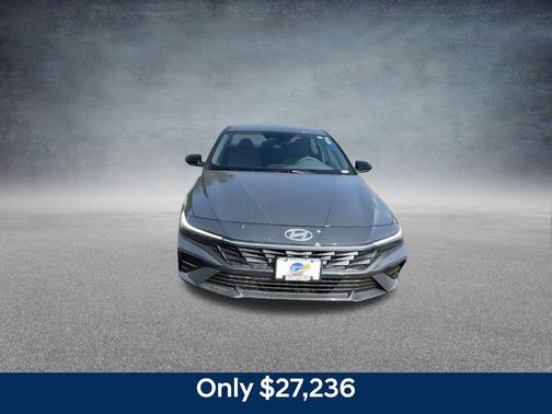 2025 Hyundai ELANTRA HEV SEL Sport