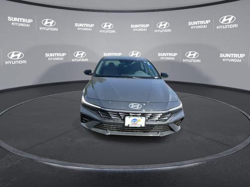 2025 Hyundai ELANTRA HEV SEL Sport