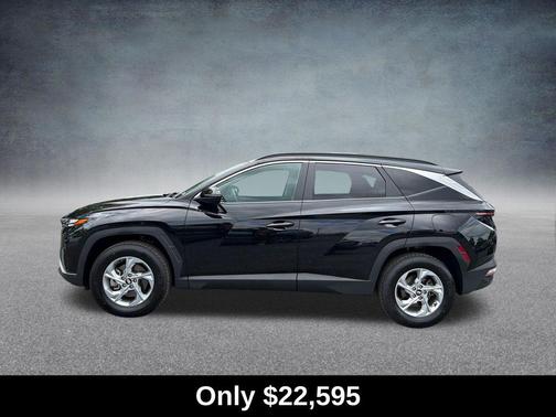 Phantom Black 2022 Hyundai TUCSON SEL