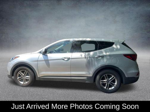 Sparkling Silver 2018 Hyundai Santa Fe Sport 2.4L