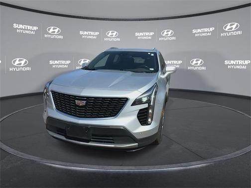 2022 Cadillac XT4 Premium Luxury