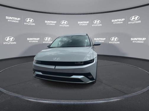 2025 Hyundai IONIQ 5 SE