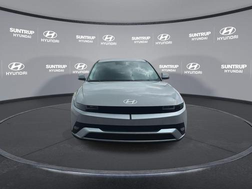 2025 Hyundai IONIQ 5 SE