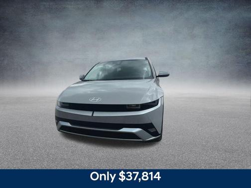2025 Hyundai IONIQ 5 SE