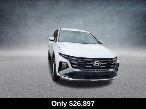 Serenity White Pearl 2025 Hyundai TUCSON SE