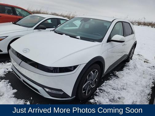 2024 Hyundai IONIQ 5 SEL