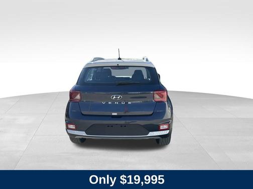 2024 Hyundai VENUE Limited