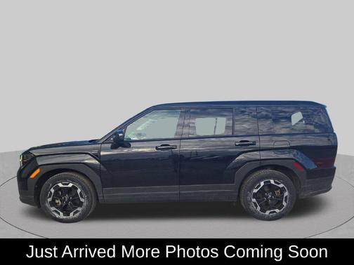 Phantom Black 2024 Hyundai SANTA FE SE