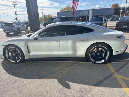 2020 Porsche Taycan 4S