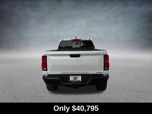 Summit White 2023 Chevrolet Colorado ZR2