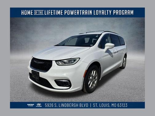 2022 Chrysler Pacifica Touring L