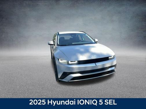 2025 Hyundai IONIQ 5 SEL