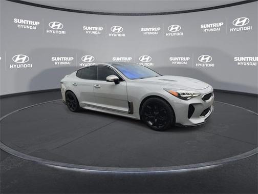 2022 Kia Stinger GT-Line