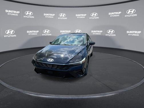 2025 Hyundai ELANTRA HEV Limited