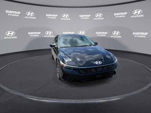 2025 Hyundai ELANTRA HEV Limited