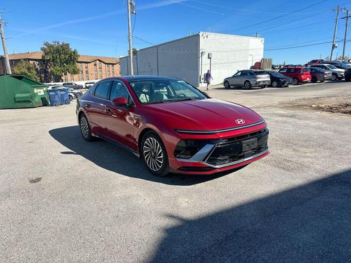 2024 Hyundai SONATA Hybrid Limited