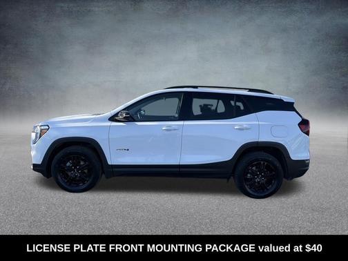 Summit White 2023 GMC Terrain AWD AT4