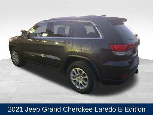 2021 Jeep Grand Cherokee Laredo