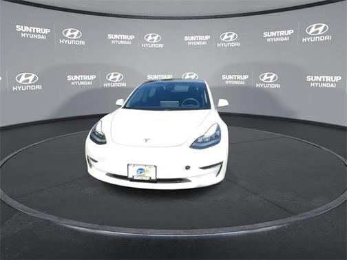 2020 Tesla Model 3 Standard Range