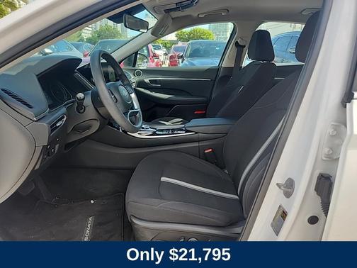 2023 Hyundai SONATA SEL