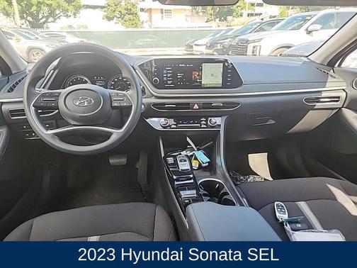 2023 Hyundai SONATA SEL