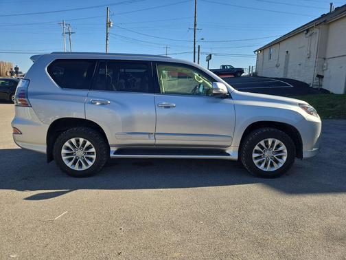 2016 Lexus GX 460 Base